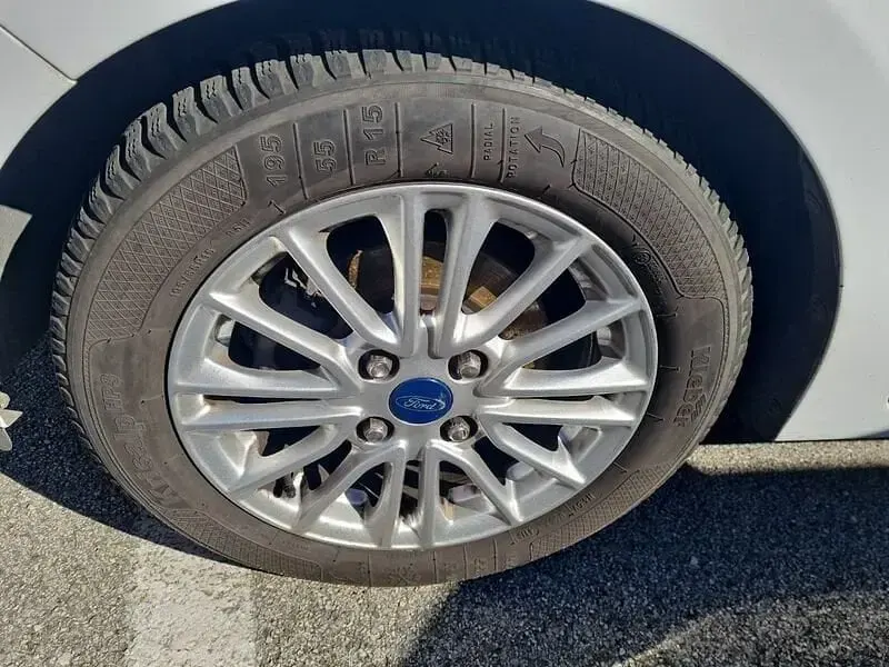 Usata Ford Ka Plus Ultimate 95 CV (69 kW) 2019 Bianco Utilitaria
