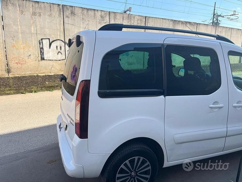 Usata Peugeot Partner Tepee Active 2017 Bianco Monovolume