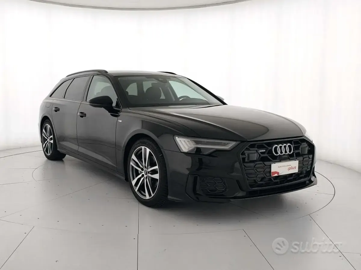 Usata Audi A6 S-Line 204 CV (150 kW) 2024 Nero mito metallizzato Station wagon