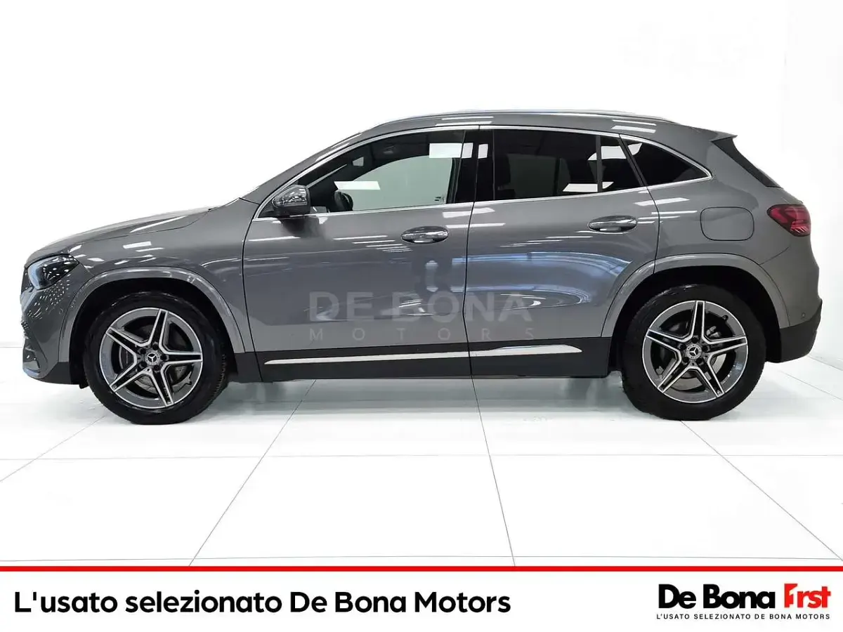 Usata Mercedes GLA200 Advanced Plus 150 CV (110 kW) 2024 Grigio SUV