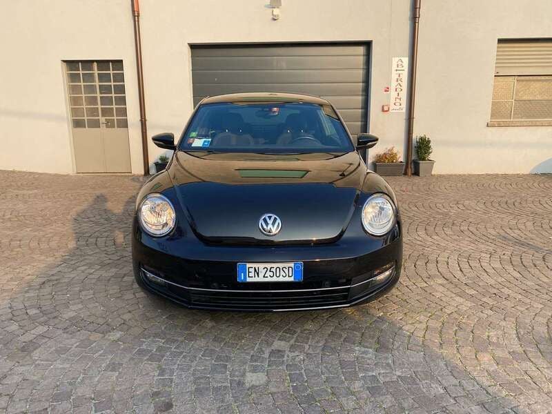 Nero Usata 2012 VW Maggiolino Sportline Tre volumi | 5999 € (Super prezzo) - Immagine 1/4