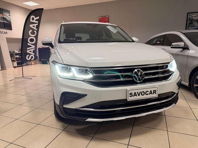 Usata VW Tiguan Elegance 150 CV (110 kW) 2021 Bianco SUV