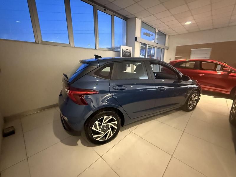 Ny Hyundai i20 90 HK (66 kW) 2026 Blå Hatchback