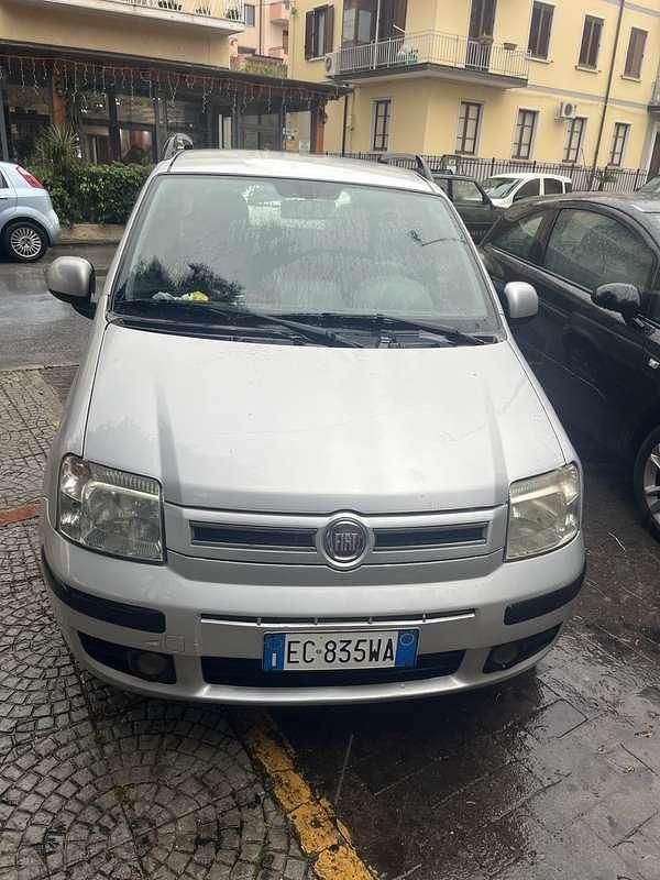 Usata Fiat Panda Emotion 69 CV (50 kW) 2010 Grigio Utilitaria