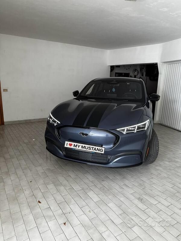 Usata Ford Mustang Mach-E Premium 275 kW (375 CV) 2021 SUV