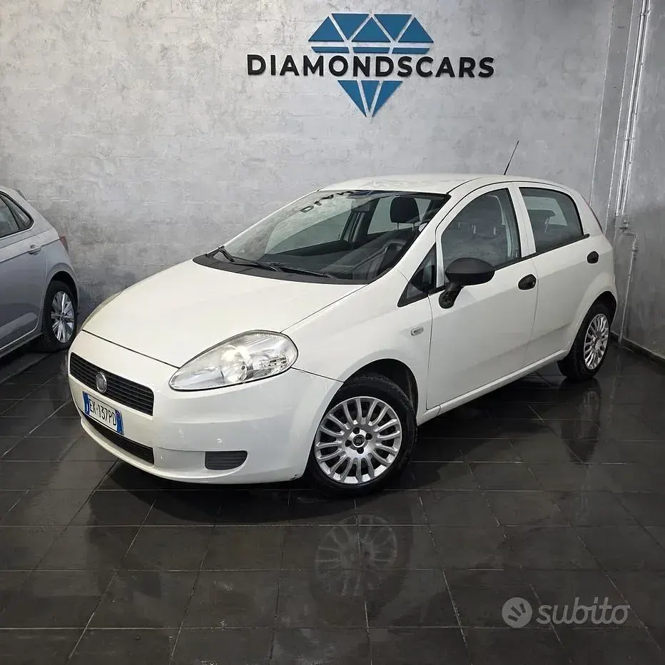 Usata Fiat Grande Punto S 69 CV (50 kW) 2011 Utilitaria