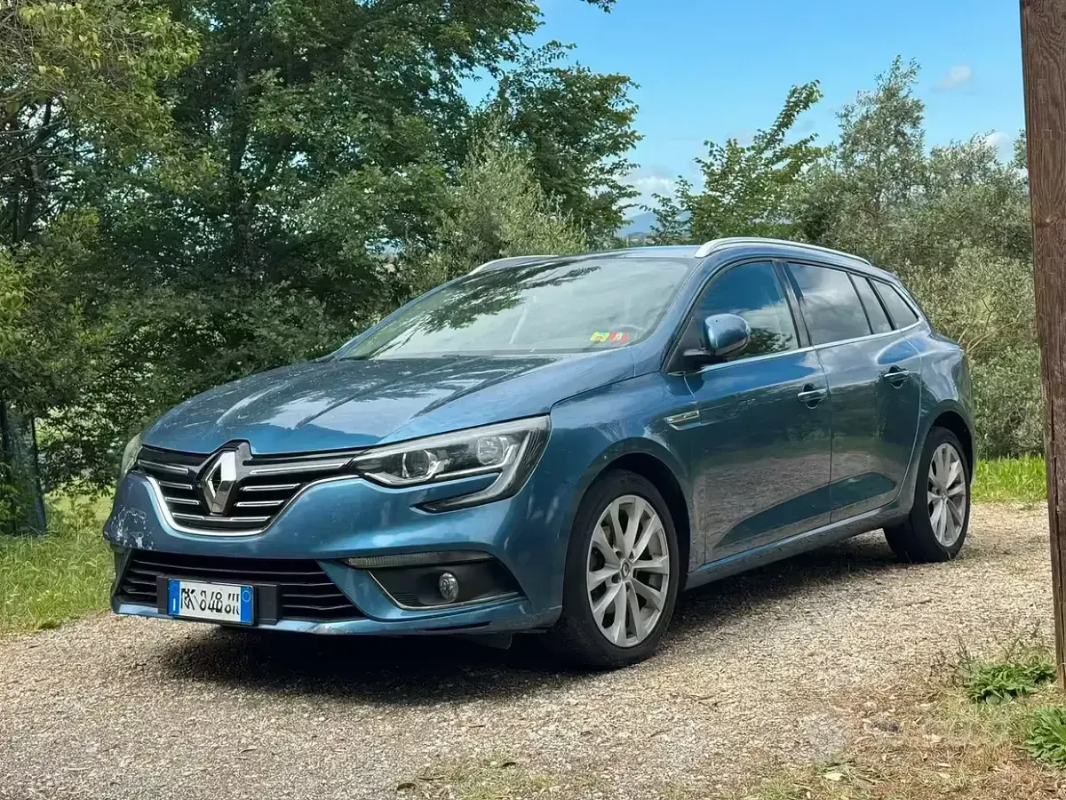 Usata Renault Mégane GrandTour 2017 Blu Station wagon