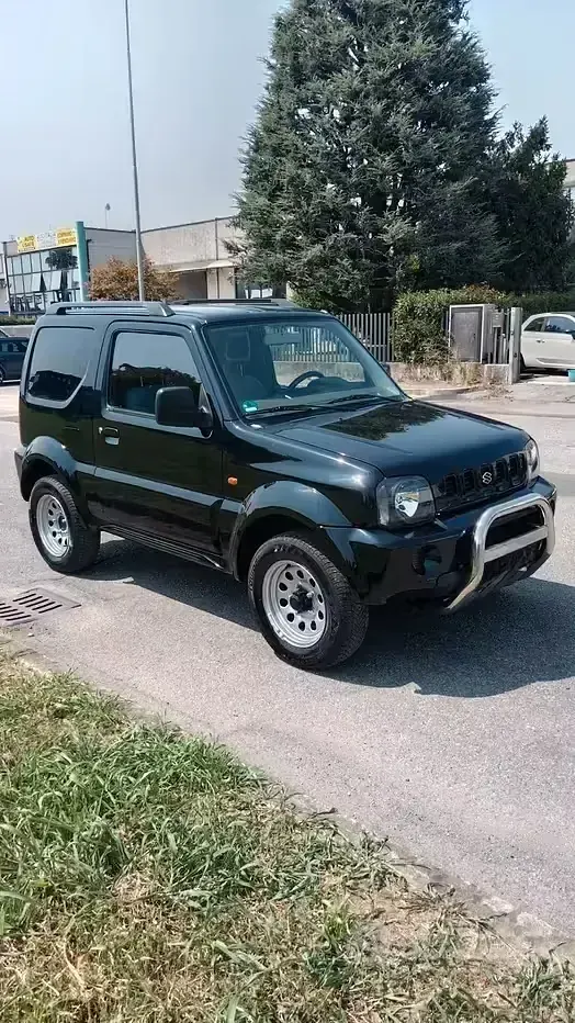 Usata Suzuki Jimny 82 CV (60 kW) 2001 SUV