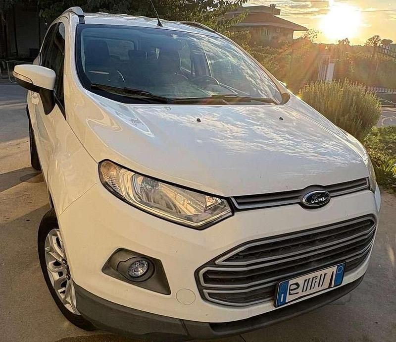 Usata Ford Ecosport 95 CV (69 kW) 2016 Bianco SUV