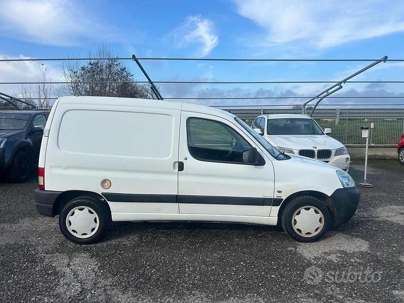 Usata Peugeot Partner 90 CV (66 kW) 2007 Bianco Monovolume