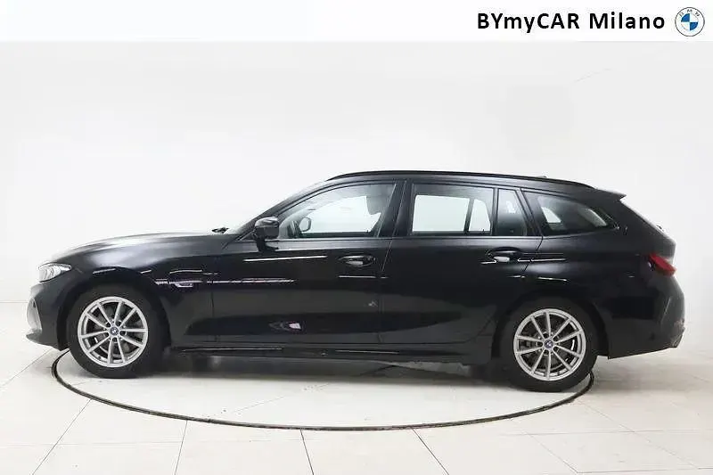 Usata BMW 320e Efficient Dynamics 203 CV (149 kW) 2023 Nero Station wagon