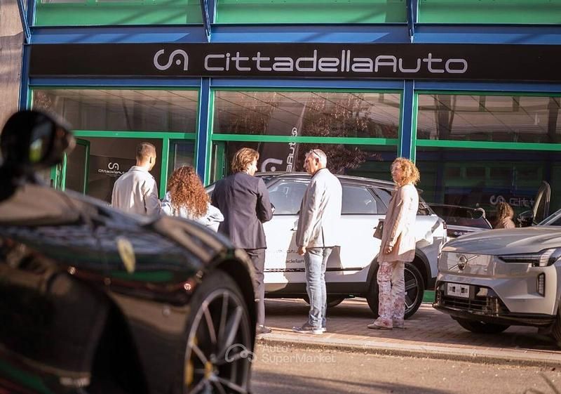 Usata Hyundai i10 Comfort 67 CV (49 kW) 2018 Bianco Utilitaria