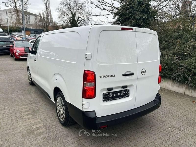 Usata Opel Vivaro 122 CV (89 kW) 2021 Bianco Monovolume