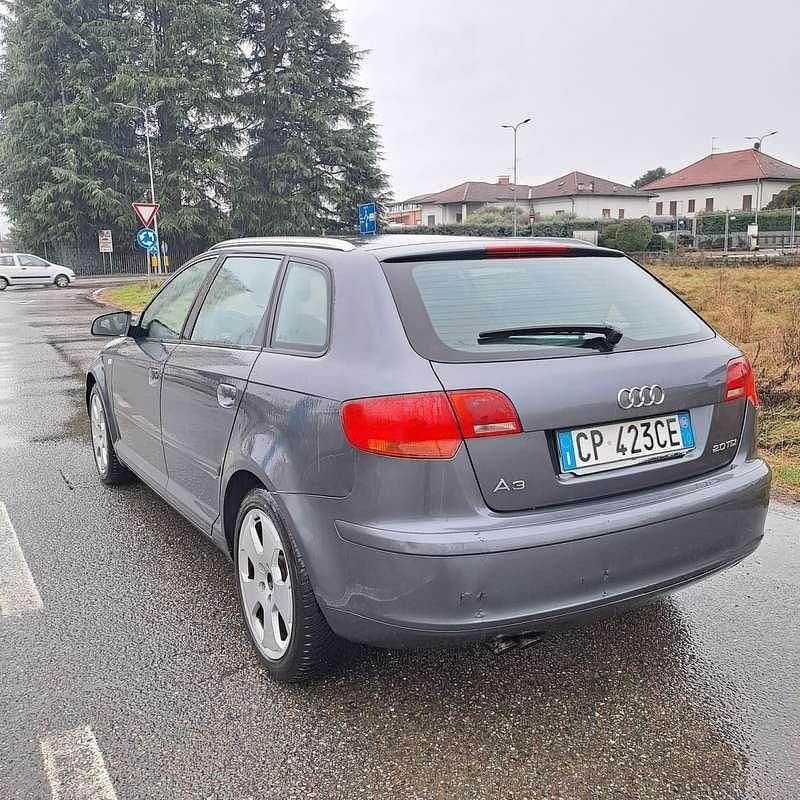 Usata Audi A3 Sportback Ambiente 140 CV (102 kW) 2005 Grigio Utilitaria