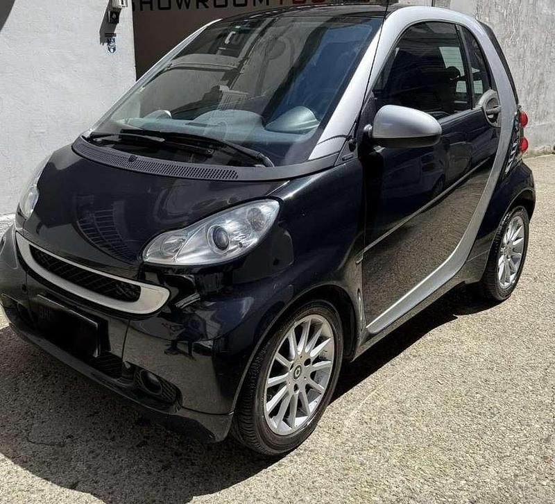 Usata 2012 Smart ForTwo Coupé Due volumi | 4400 € (Ottimo prezzo) - Immagine 1/4