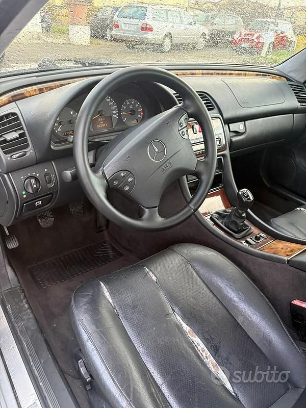 Usata Mercedes CLK230 193 CV (141 kW) 2002 Grigio Coupé