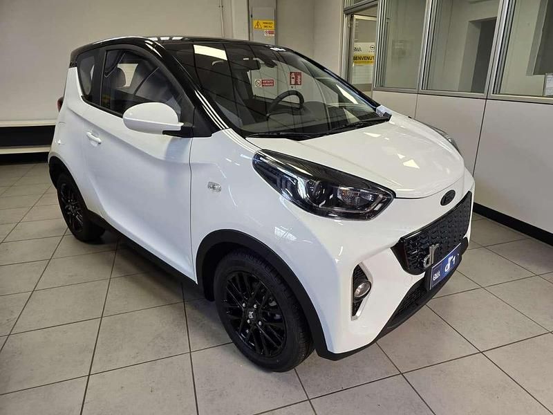 Bianco Nuova 2025 DR DR 1.0 Due volumi | 14.900 € (Buon prezzo) - Immagine 1/4