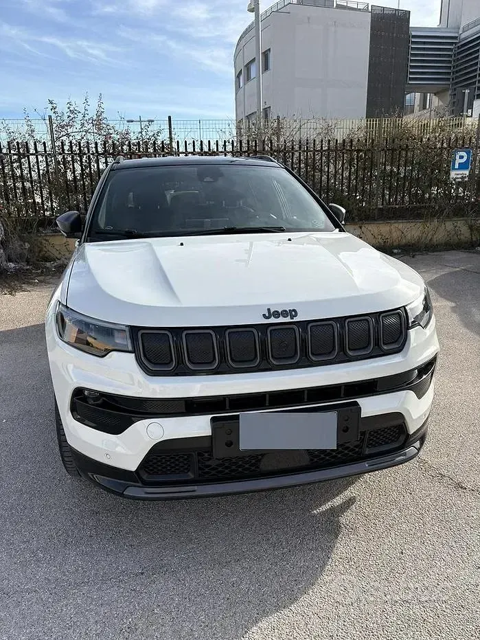 Usata Jeep Compass 131 CV (96 kW) 2021 Bianco SUV