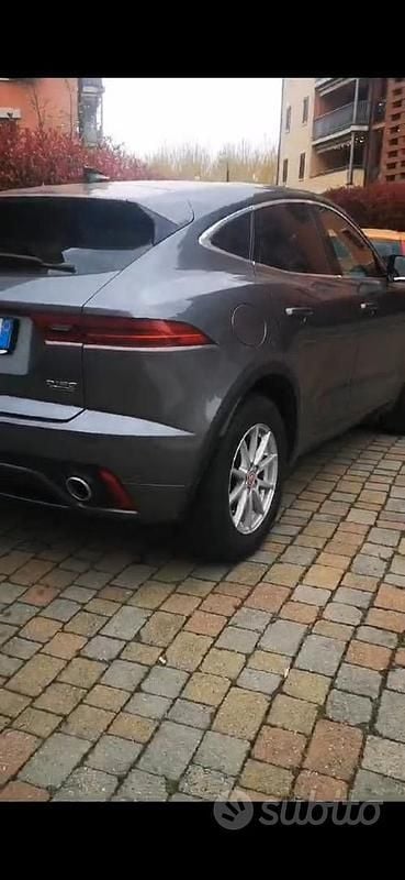 Usata Jaguar E-Pace R 2020 Grigio SUV