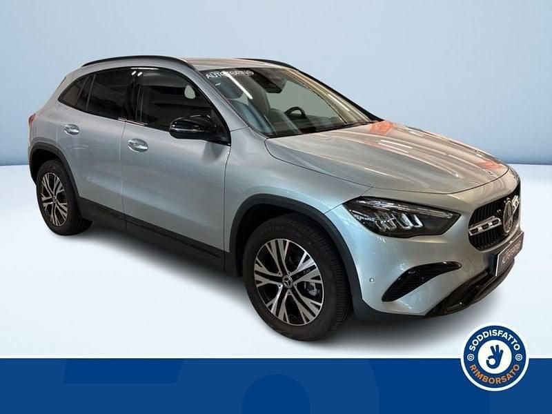 Usata Mercedes GLA180 Advanced 115 CV (84 kW) 2025 Argento SUV