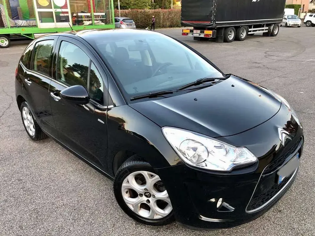 Gebraucht Citroën C3 Exclusive 95 PS (69 kW) 2012 Schwarz Limousine