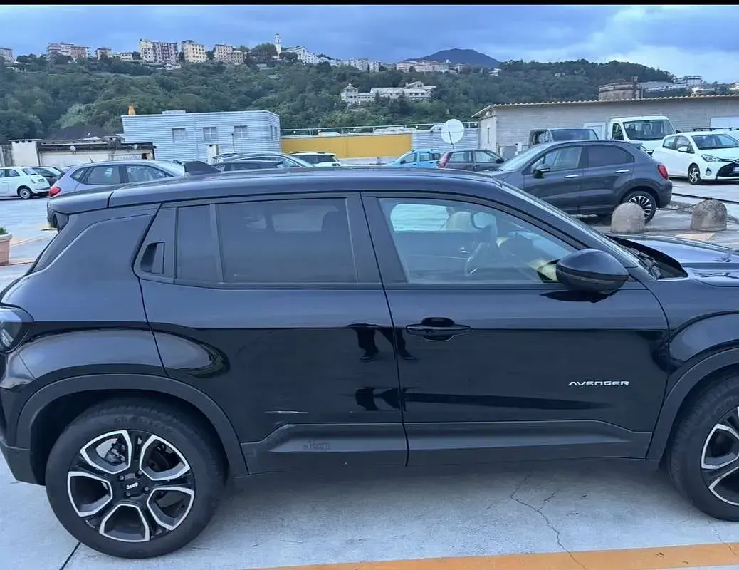 Usata Jeep Avenger Summit 101 CV (74 kW) 2023 SUV
