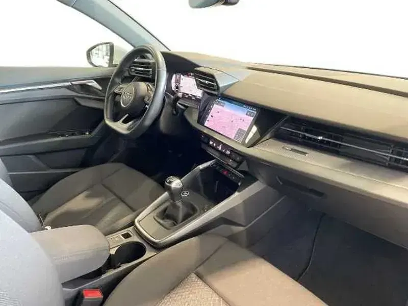 Usata Audi A3 Sportback S-Line 116 CV (85 kW) 2022 Bianco Utilitaria