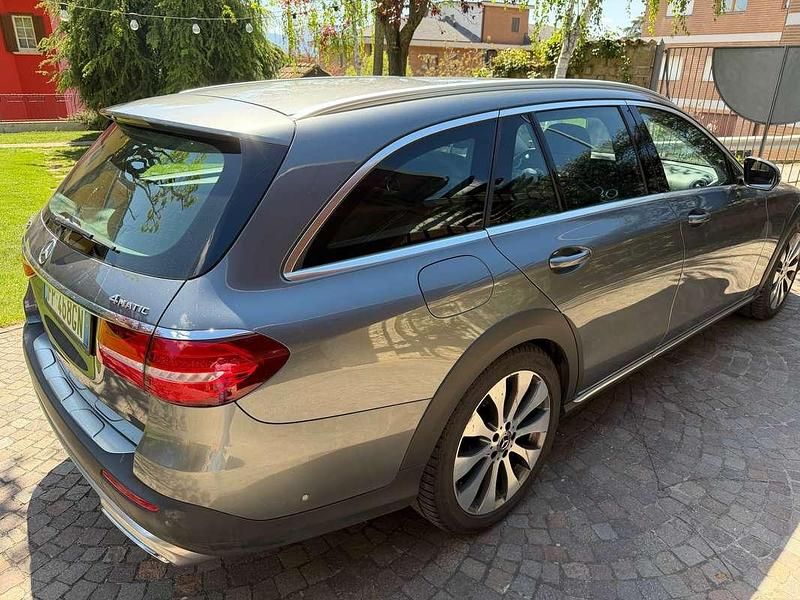 Usata Mercedes E220 All-Terrain 194 CV (142 kW) 2018 Station wagon