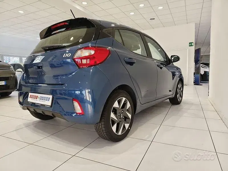 Nuova Hyundai i10 63 CV (46 kW) 2025 Blu Utilitaria
