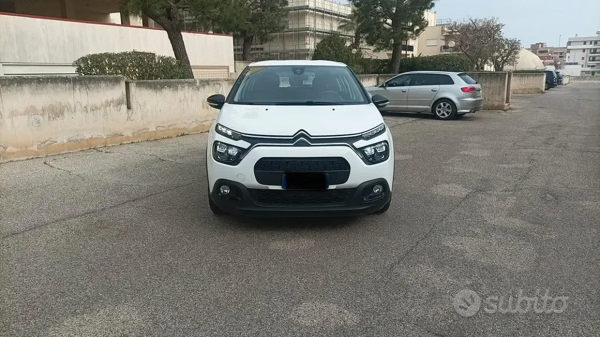 Usata Citroën C3 Feel 102 CV (75 kW) 2022 Bianco Berlina