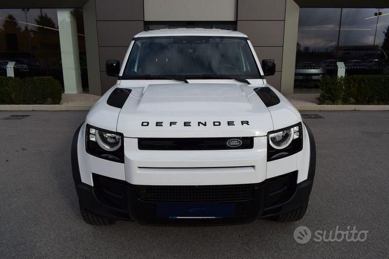 Usata Land Rover Defender S 240 CV (176 kW) 2020 Bianco SUV
