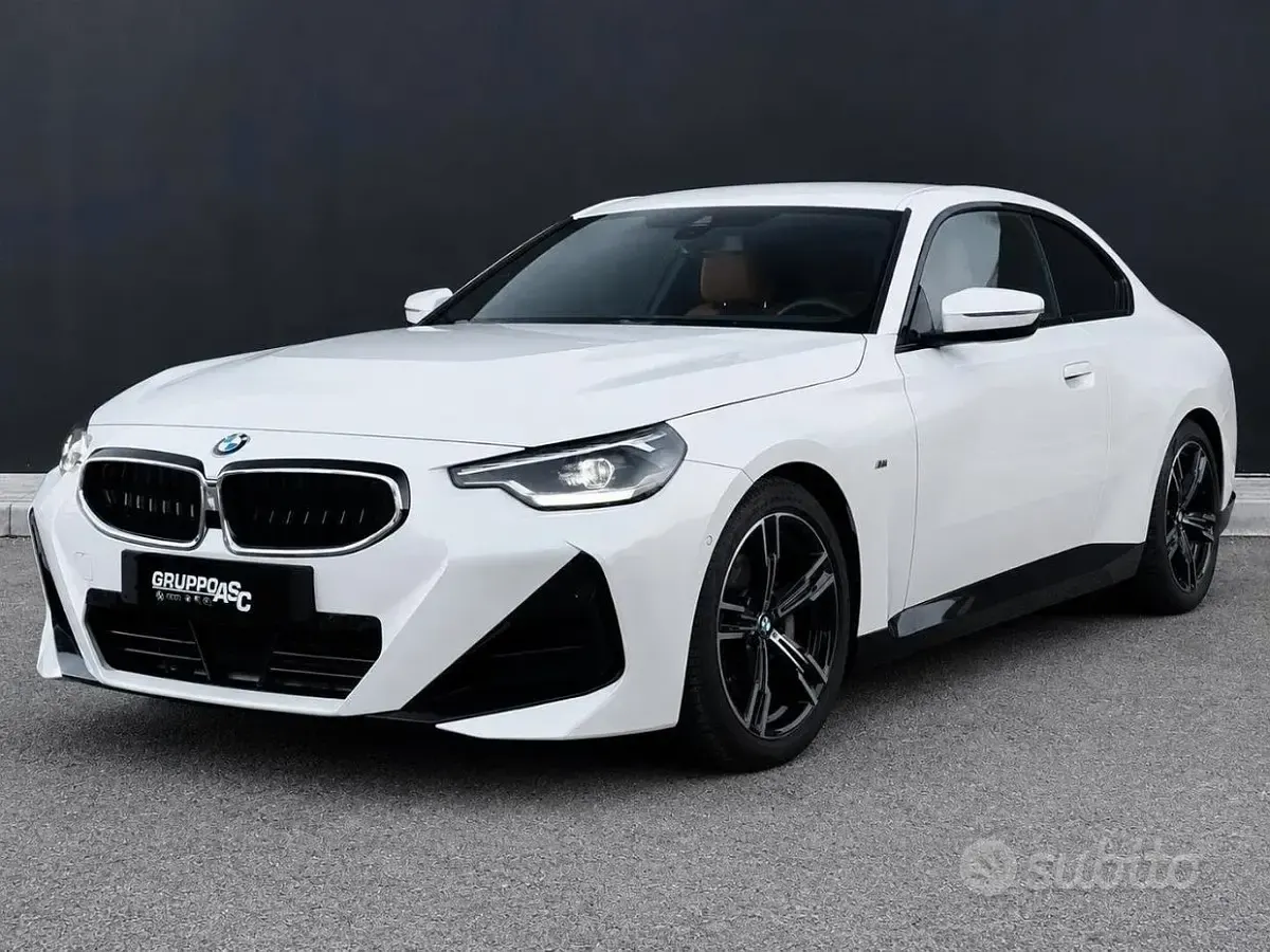 Usata BMW 220 M Sport 184 CV (135 kW) 2023 Bianco Coupé