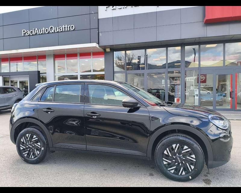 Nuova Fiat 600 110 CV (80 kW) 2026 Nero SUV