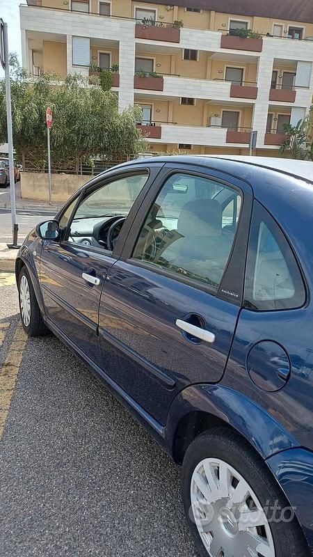 Usata Citroën C3 Exclusive 73 CV (53 kW) 2004 Blu Utilitaria