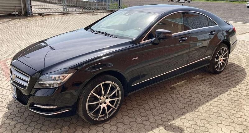 Usata Mercedes CLS350 265 CV (194 kW) 2011 Nero Coupé