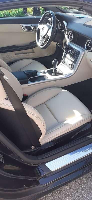 Usata Mercedes SLK200 184 CV (135 kW) 2011 Nero Cabrio