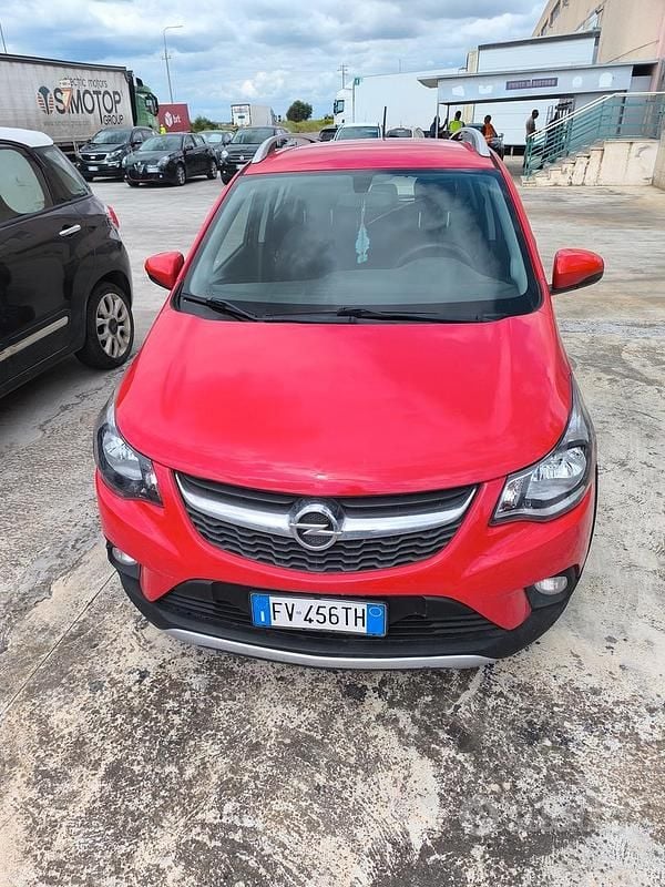 Usata Opel Karl Rocks 73 CV (53 kW) 2019 Rosso Utilitaria
