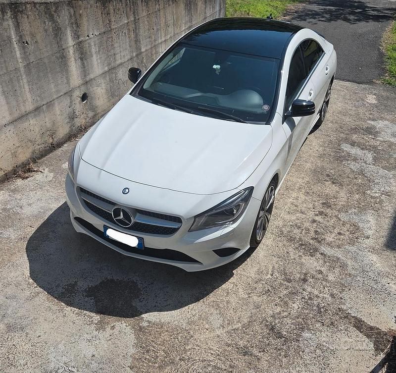 Usata Mercedes CLA220 177 CV (130 kW) 2015 Bianco Berlina