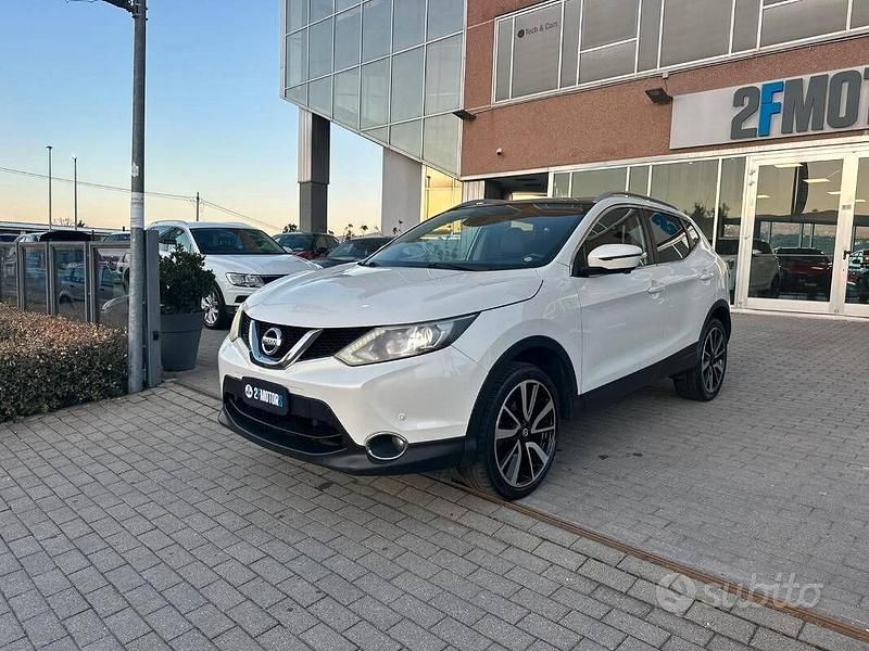 Usata Nissan Qashqai 110 CV (80 kW) 2017 Bianco SUV