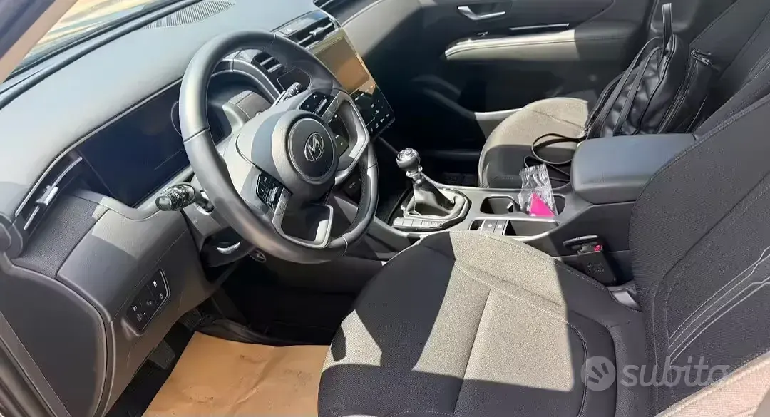 Usata Hyundai Tucson 116 CV (85 kW) 2023 Grigio SUV