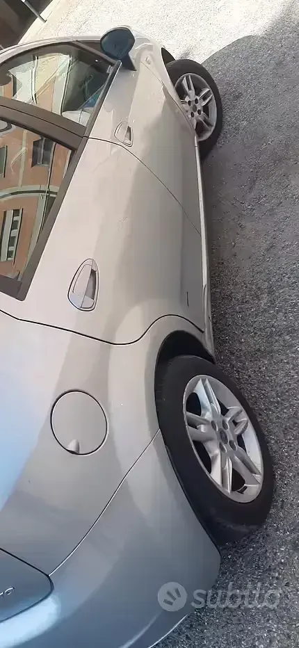 Usata Fiat Grande Punto 2006 Grigio Utilitaria