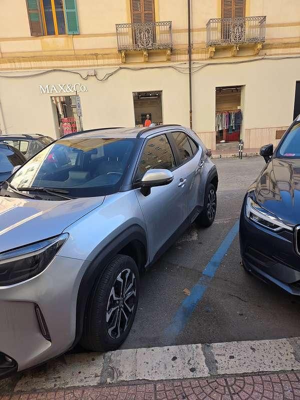 Usata Toyota Yaris Cross Trend 92 CV (67 kW) 2023 SUV