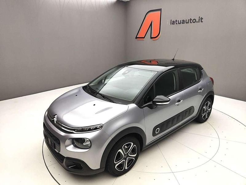 Usata Citroën C3 Shine 102 CV (75 kW) 2020 Platinium grey / tetto nero Utilitaria