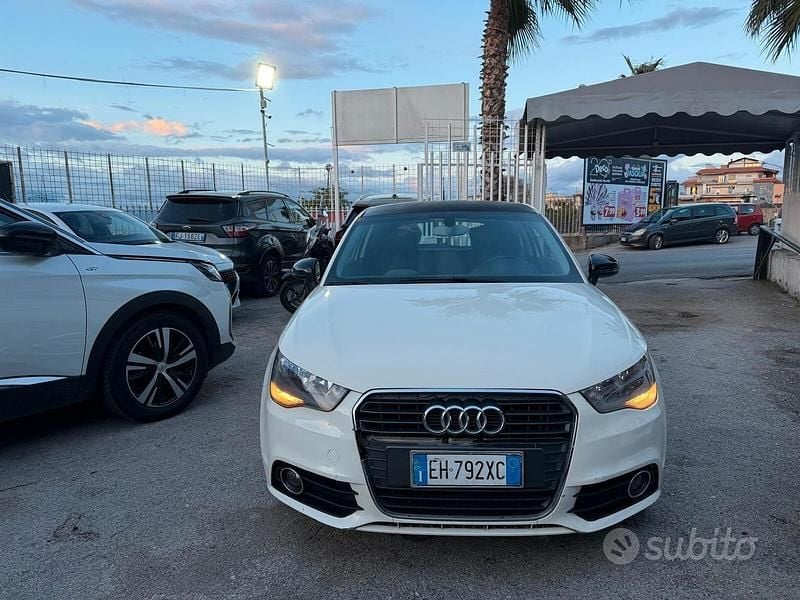 Usata Audi A1 Ambition 105 CV (77 kW) 2011 Bianco Utilitaria