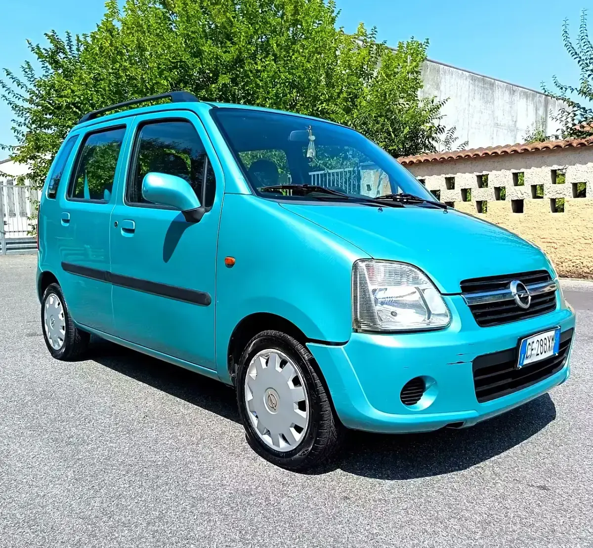 Usata Opel Agila Club 69 CV (50 kW) 2003 Blu Monovolume