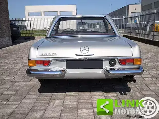 Usata Mercedes SL280 194 CV (142 kW) 1960 Grigio Utilitaria