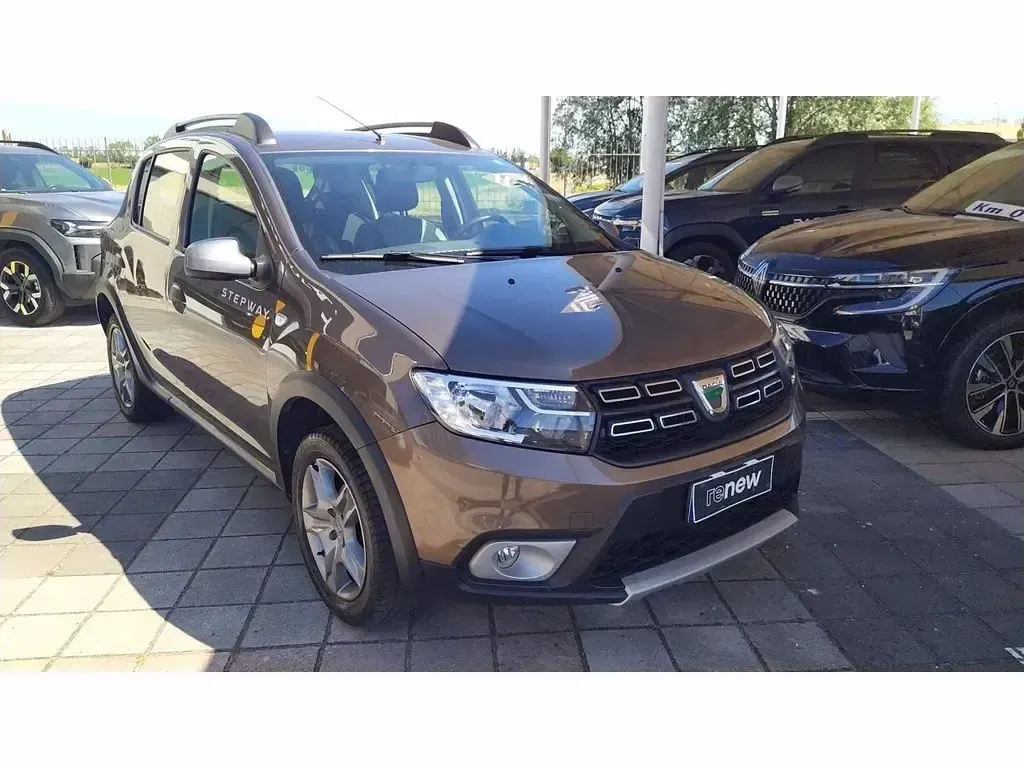 Usata Dacia Sandero Comfort 90 CV (66 kW) 2019 Marrone