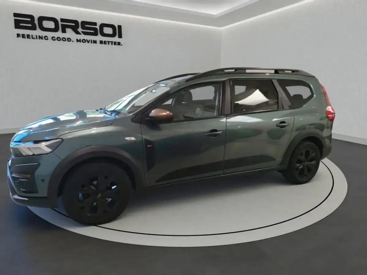 Usata Dacia Jogger Extreme 101 CV (74 kW) 2023 Verde oxide Monovolume