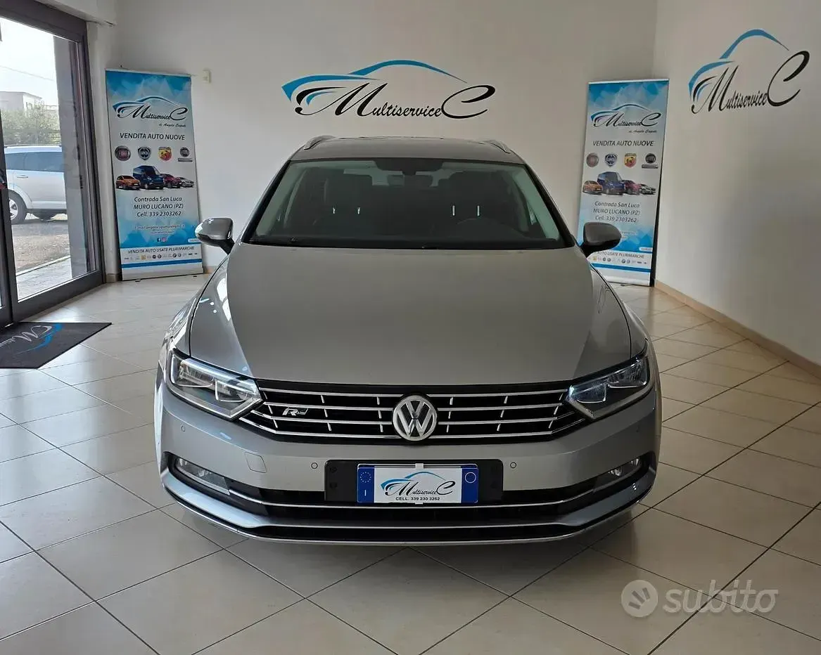 Usata VW Passat Highline 150 CV (110 kW) 2015 Grigio Station wagon