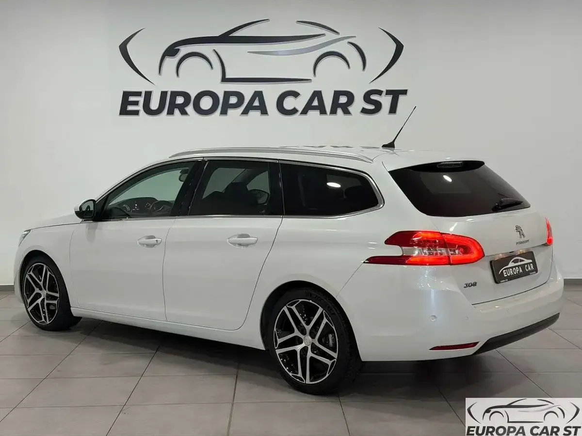Usata Peugeot 308 Allure 120 CV (88 kW) 2018 Bianco Station wagon